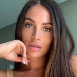 Ellie Jones, 29 (Reality Star)