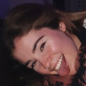 Ellie Price, 23 (TikTok Star)