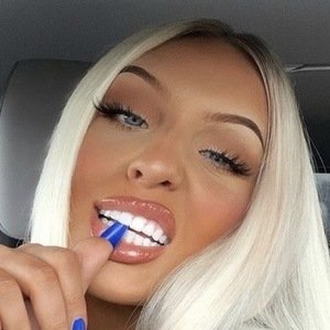 Ellie Waters, 26 (TikTok Star)