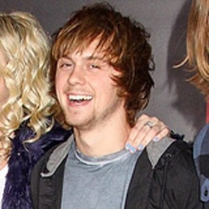 Ellington Ratliff, 32 (Le batteur)