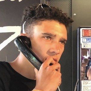 Elliot Crawford, 28 (Estrella de YouTube)