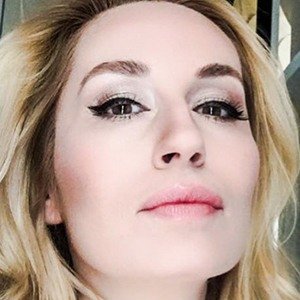 Elna-Margret zu Bentheim image 3