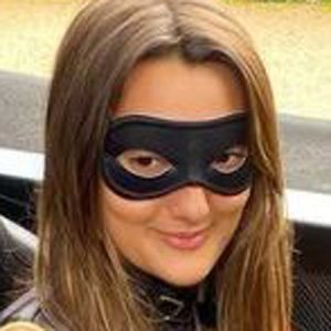 Eloise Fouladgar, 27 (TikTok Star)