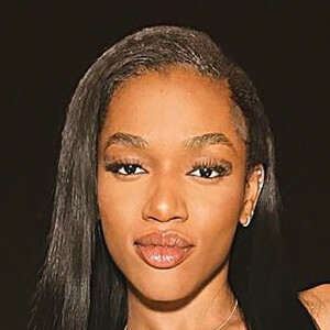 Elvira Styles image 9