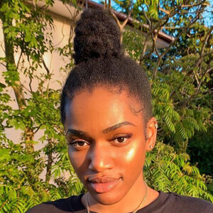 Elvira Styles image 2