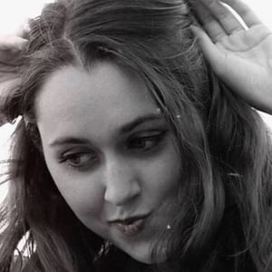 Em Beihold image 8