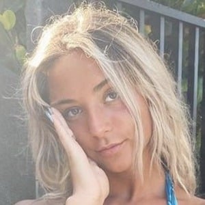 Emelye Ender image 3