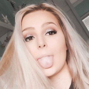 Emerson Ansley, 25 (TikTok Star)