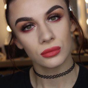 Emil Olsen, 30 (YouTube Star)