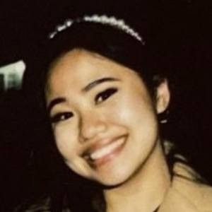 Emilee Estoya, 24 (TikTok Star)