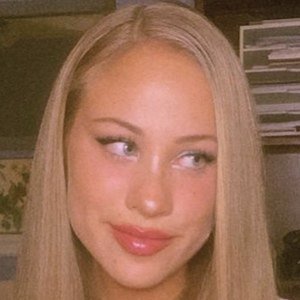 Emilia Barth image 6