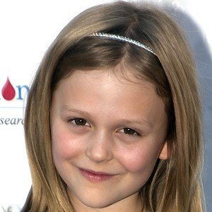 Emily Alyn Lind image 3