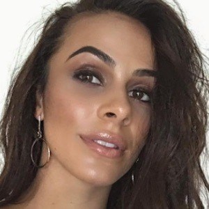 Emily Baldwin image 5