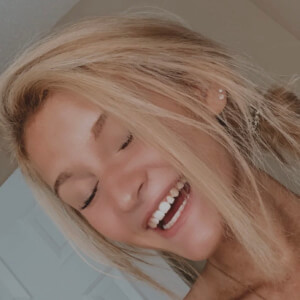 Emily Bee, 22 (TikTok Star)