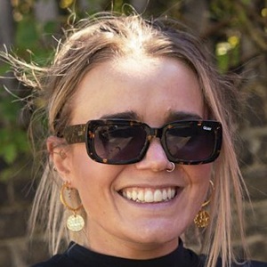 Emily Clarkson image 8