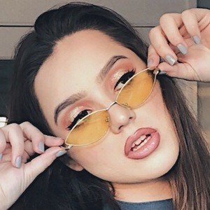 Emily Davis, 23 (TikTok Star)