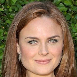 Emily Deschanel image 6