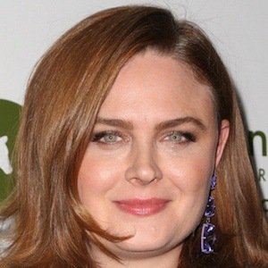 Emily Deschanel image 7