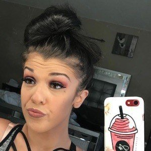 Emily Fernandez image 7