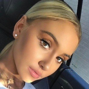 Emily Huff, 27 (Instagram明星)