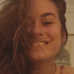 Emily Laing, 32 (Телеактриса)