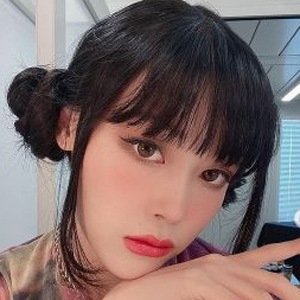 Emily Mei, 31 (Instagram明星)