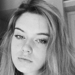 Emily Munyak, 23 (TikTok Star)