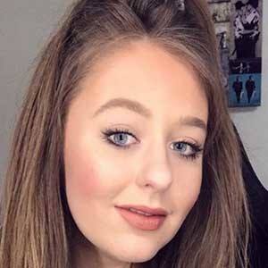 Emily Rochford, 30 (Instagram Star)