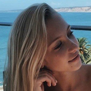 Emily Roman, 22 (Dancer)