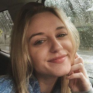Emily Seawright, 27 (Instagram Star)