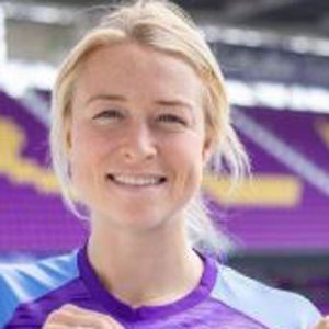 Emily Sonnett image 6