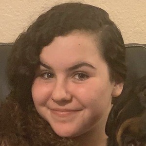 Emily Taylor Kaufman, 21 (流行歌手)