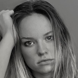 Emily Topper image 2