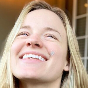 Emily Topper image 3