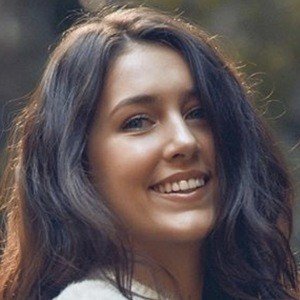 Emma Fuhrmann, 24 (Movie Actress)