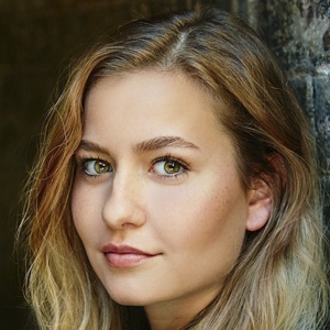 Emma Horn image 4