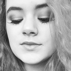 Emma Kittiesmama, 22 (YouTube Star)