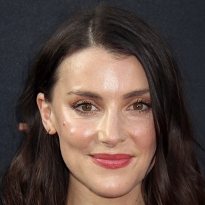 Emma Lahana, 41 (TV Actress)