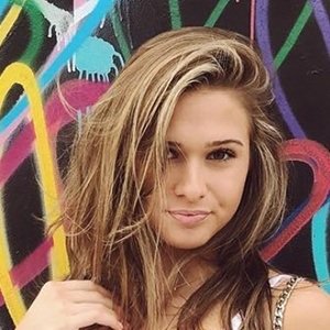 Emma MacDonald image 3