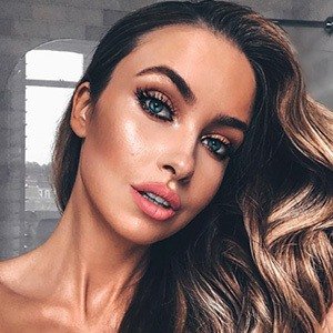 Emma Miller, 33 (YouTube Star)