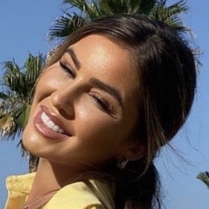 Emma Milton, 29 (Model)