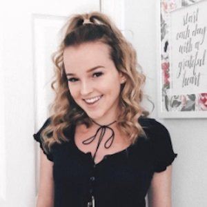 Emma Monden, 25 (YouTube Star)