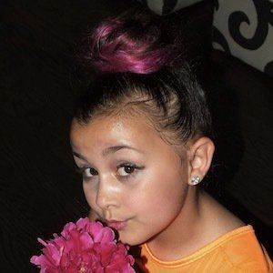Emmagracie86, 19 (Likee Star)