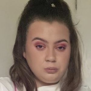 emmamatthewsxx, 26 (TikTok明星)