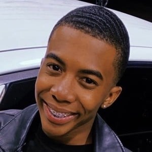 Emmanuel Moore image 7