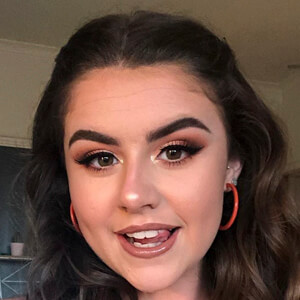 emmieraines, 24 (TikTok Star)