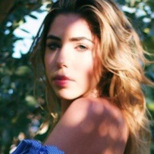 Emmy Corinne image 8