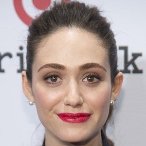 Emmy Rossum, 39 (电视女演员)