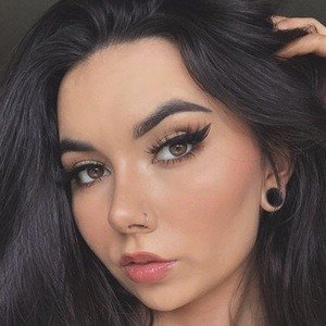 EmOrSomething, 26 (YouTube Star)