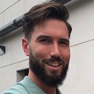 Endika Montiel, 36 (Bodybuilder)